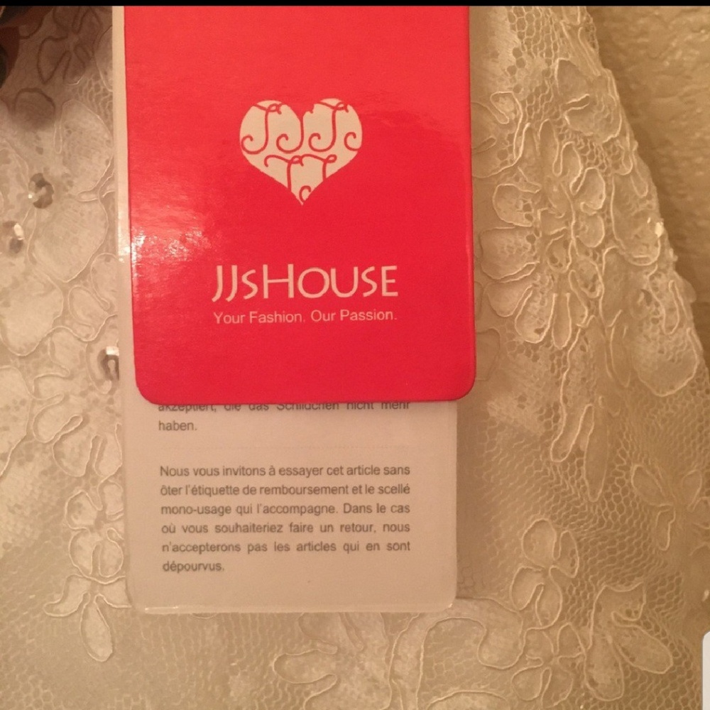 I Bought This Thinking It Was A True Size 12. - image 7